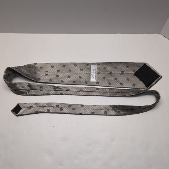 Daniel Craig Mens Italian Silk Neck Tie Geometric Silver Gray - Picture 3 of 6